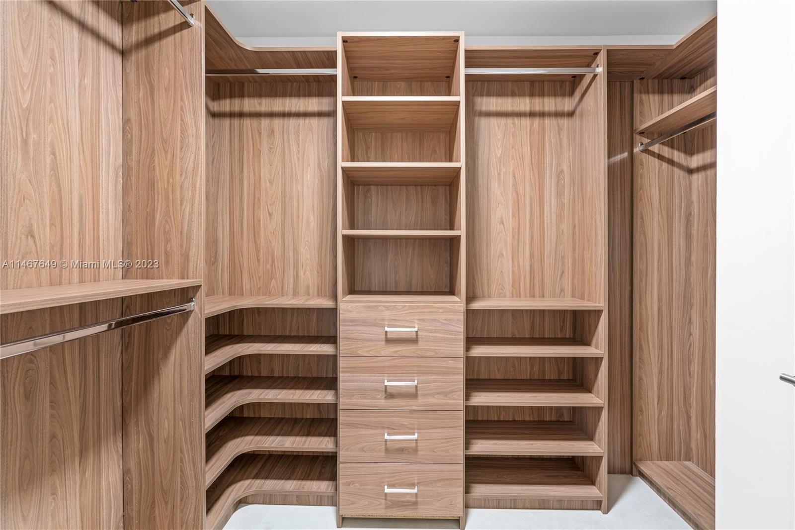 Closet