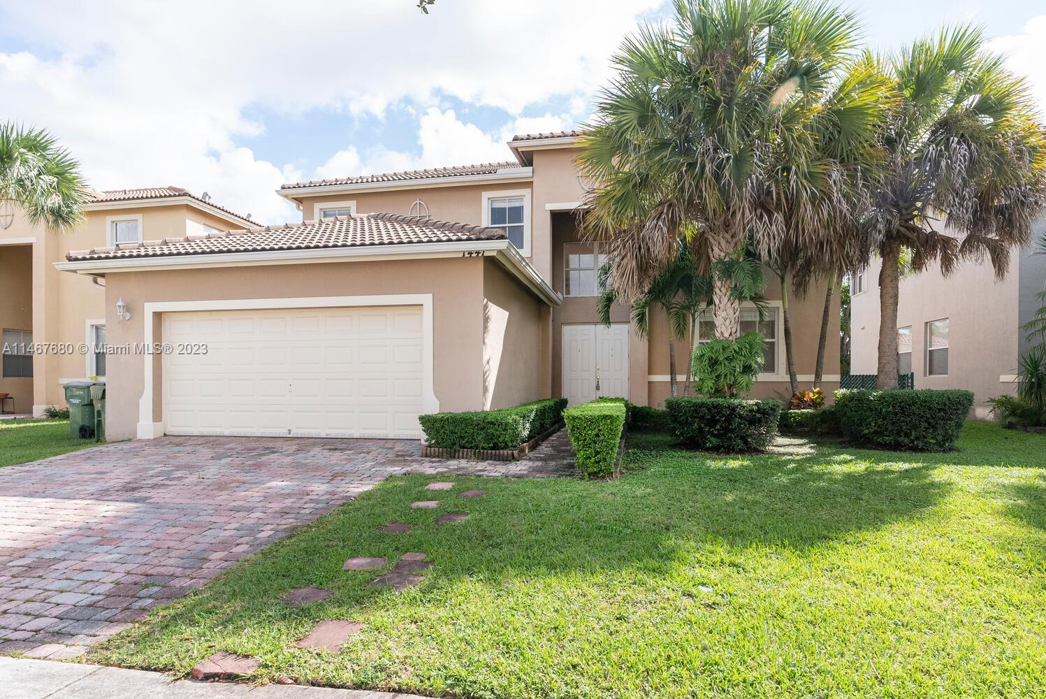 1441 SE 16th Ave, Homestead, Florida 33035, 4 Bedrooms Bedrooms, ,3 BathroomsBathrooms,Residential,For Sale,1441 SE 16th Ave,A11467680
