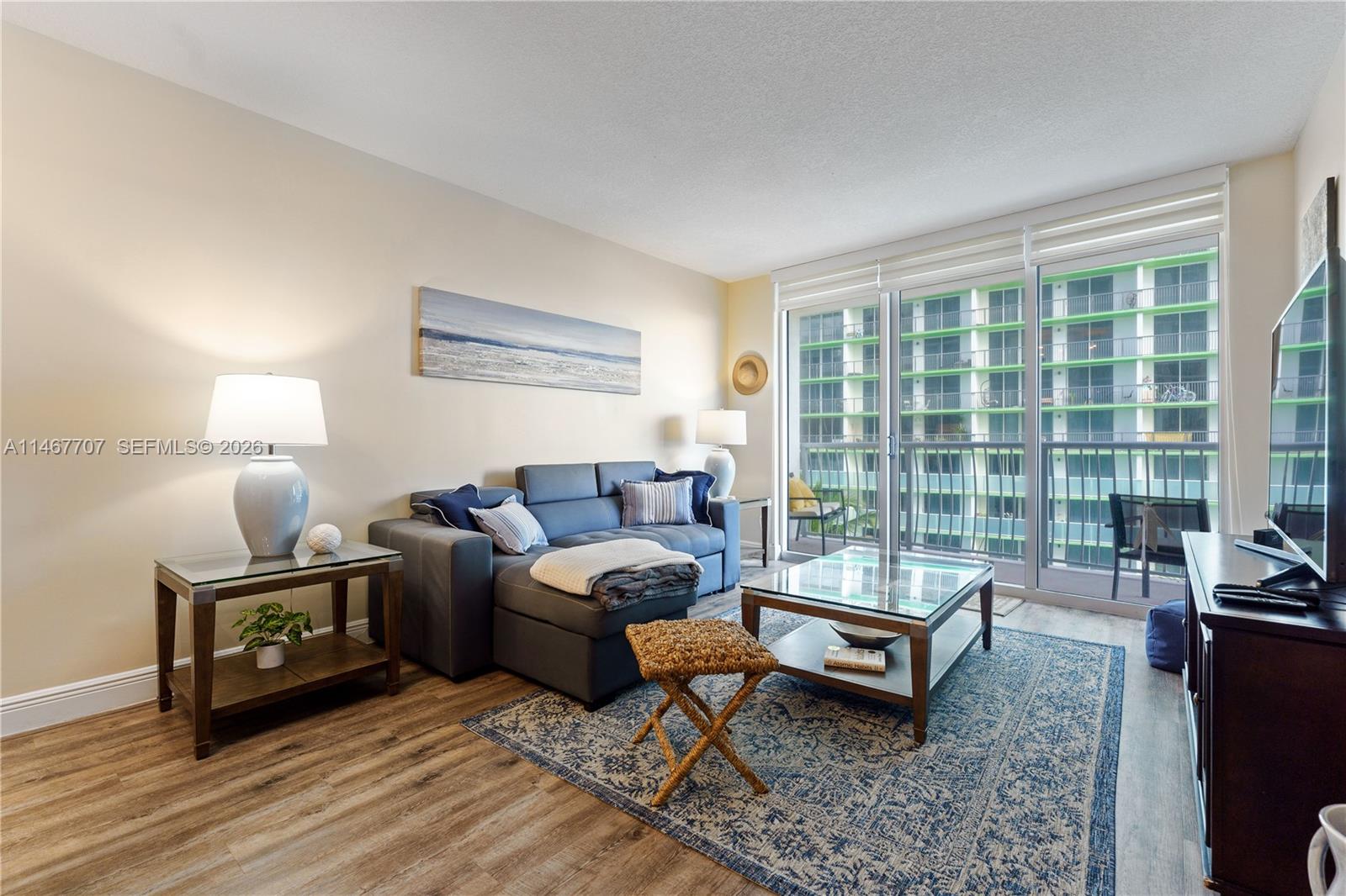 1750 N Bayshore Dr 1405, Miami, Florida 33132, 1 Bedroom Bedrooms, ,1 BathroomBathrooms,Residentiallease,For Rent,1750 N Bayshore Dr 1405,A11467707