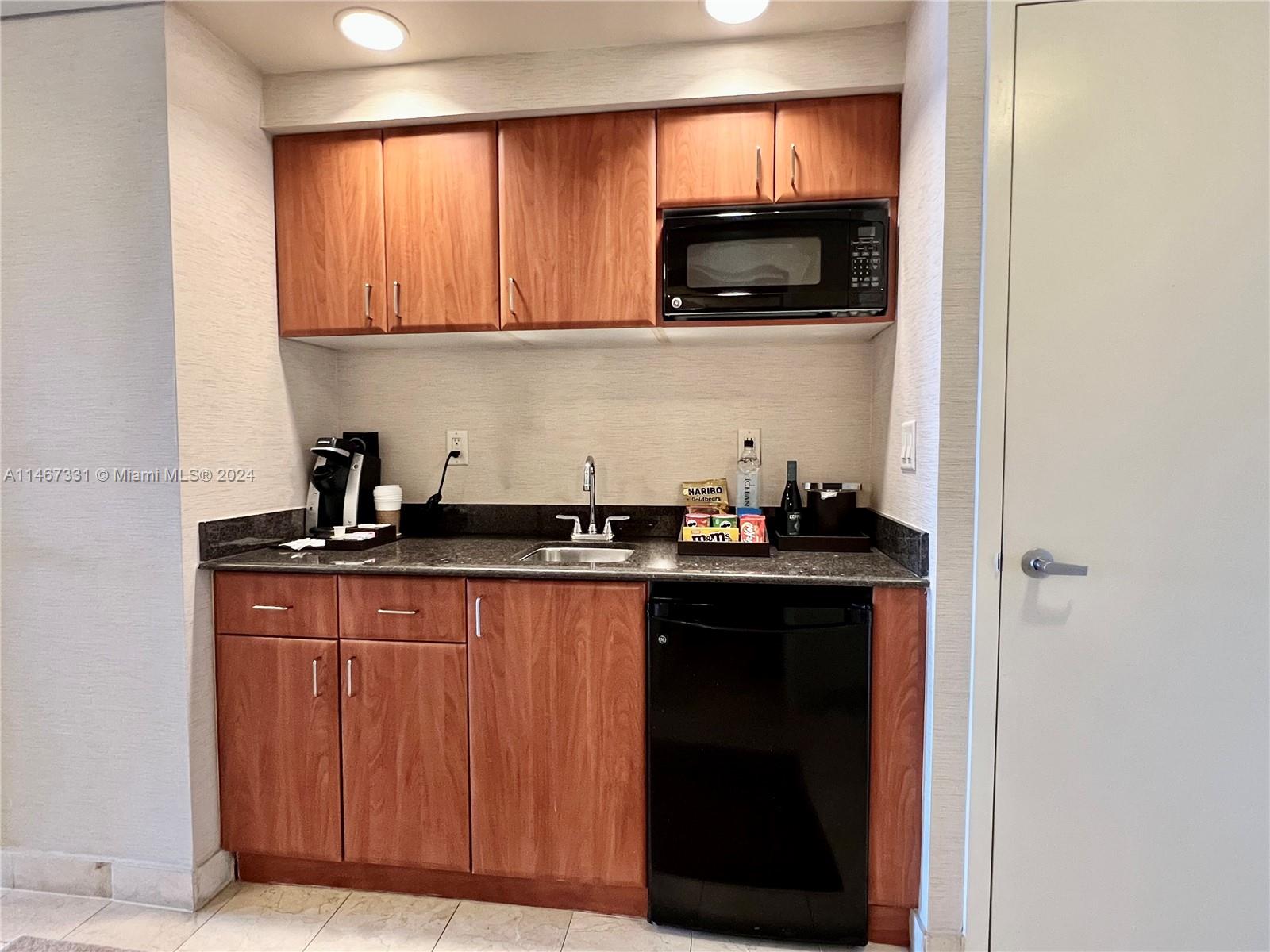 18001 Collins Ave, Sunny Isles Beach, FL, 33160 United States, ,1 BathroomBathrooms,Residential,For Sale,Collins Ave,A11467331