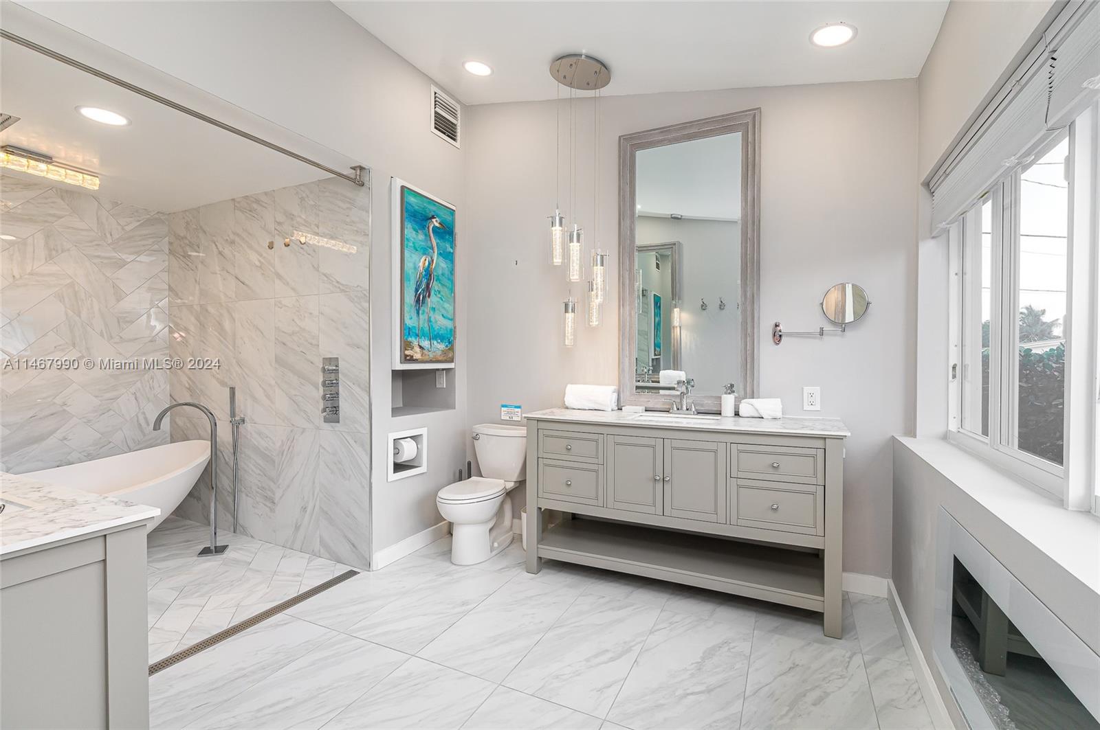 2500 NE 199th St, Miami, Florida 33180, 6 Bedrooms Bedrooms, ,7 BathroomsBathrooms,Residentiallease,For Rent,2500 NE 199th St,A11467990