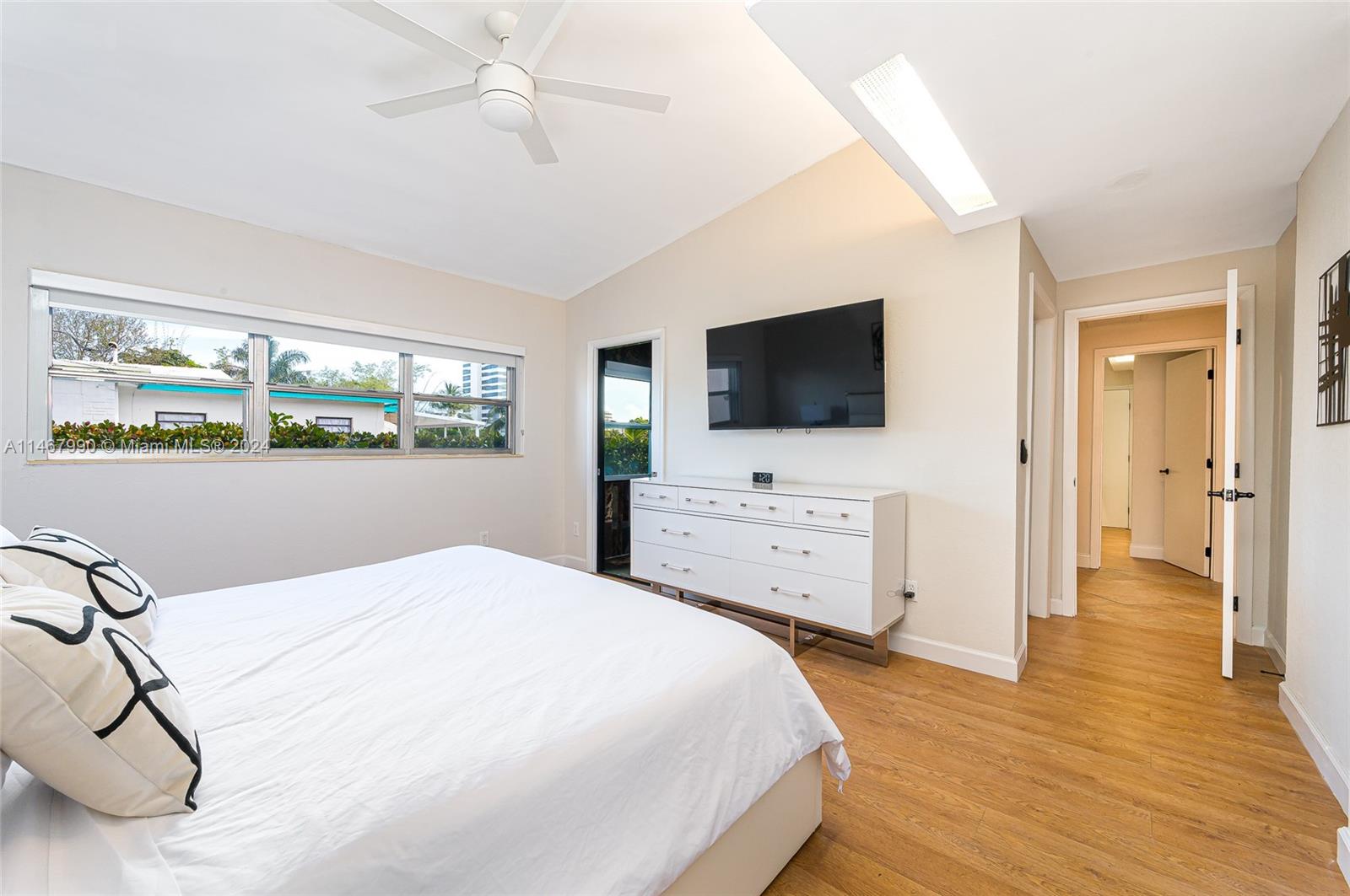 2500 NE 199th St, Miami, Florida 33180, 6 Bedrooms Bedrooms, ,7 BathroomsBathrooms,Residentiallease,For Rent,2500 NE 199th St,A11467990