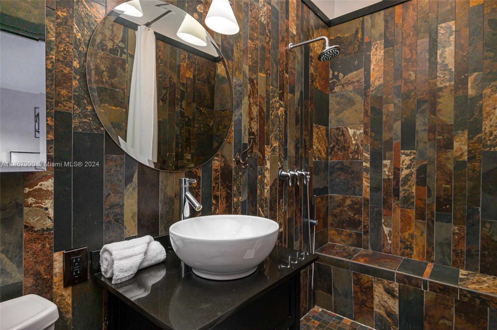 2500 NE 199th St, Miami, Florida 33180, 6 Bedrooms Bedrooms, ,7 BathroomsBathrooms,Residentiallease,For Rent,2500 NE 199th St,A11467990