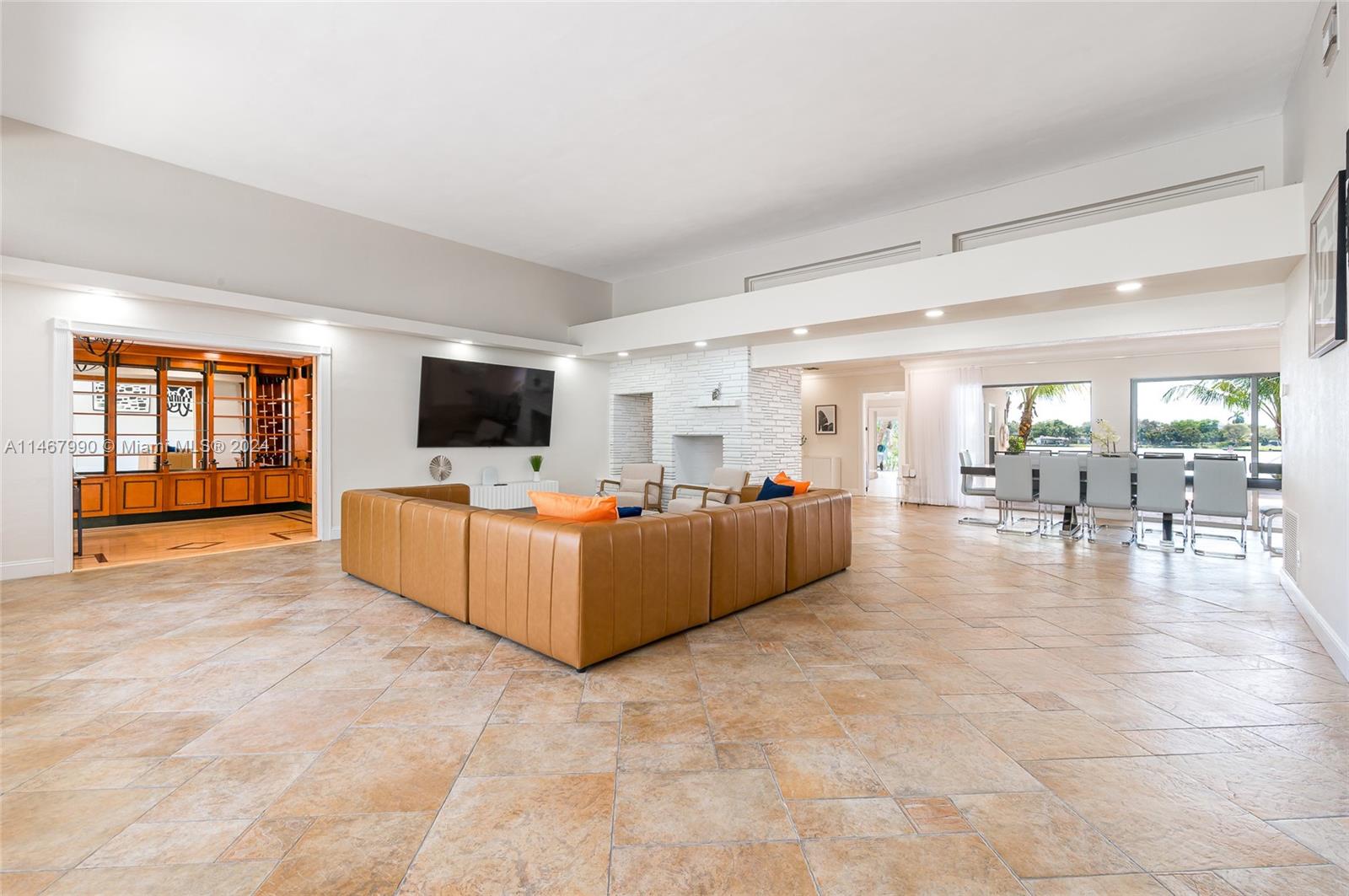 2500 NE 199th St, Miami, Florida 33180, 6 Bedrooms Bedrooms, ,7 BathroomsBathrooms,Residentiallease,For Rent,2500 NE 199th St,A11467990