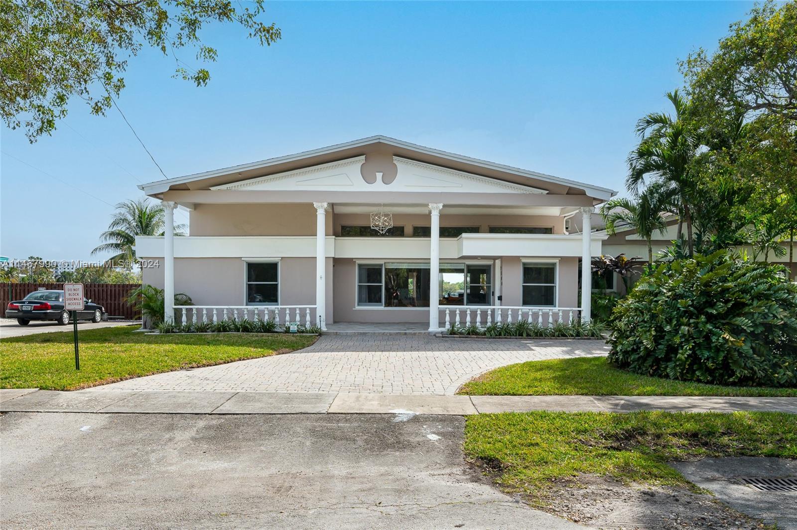 2500 NE 199th St, Miami, Florida 33180, 6 Bedrooms Bedrooms, ,7 BathroomsBathrooms,Residentiallease,For Rent,2500 NE 199th St,A11467990