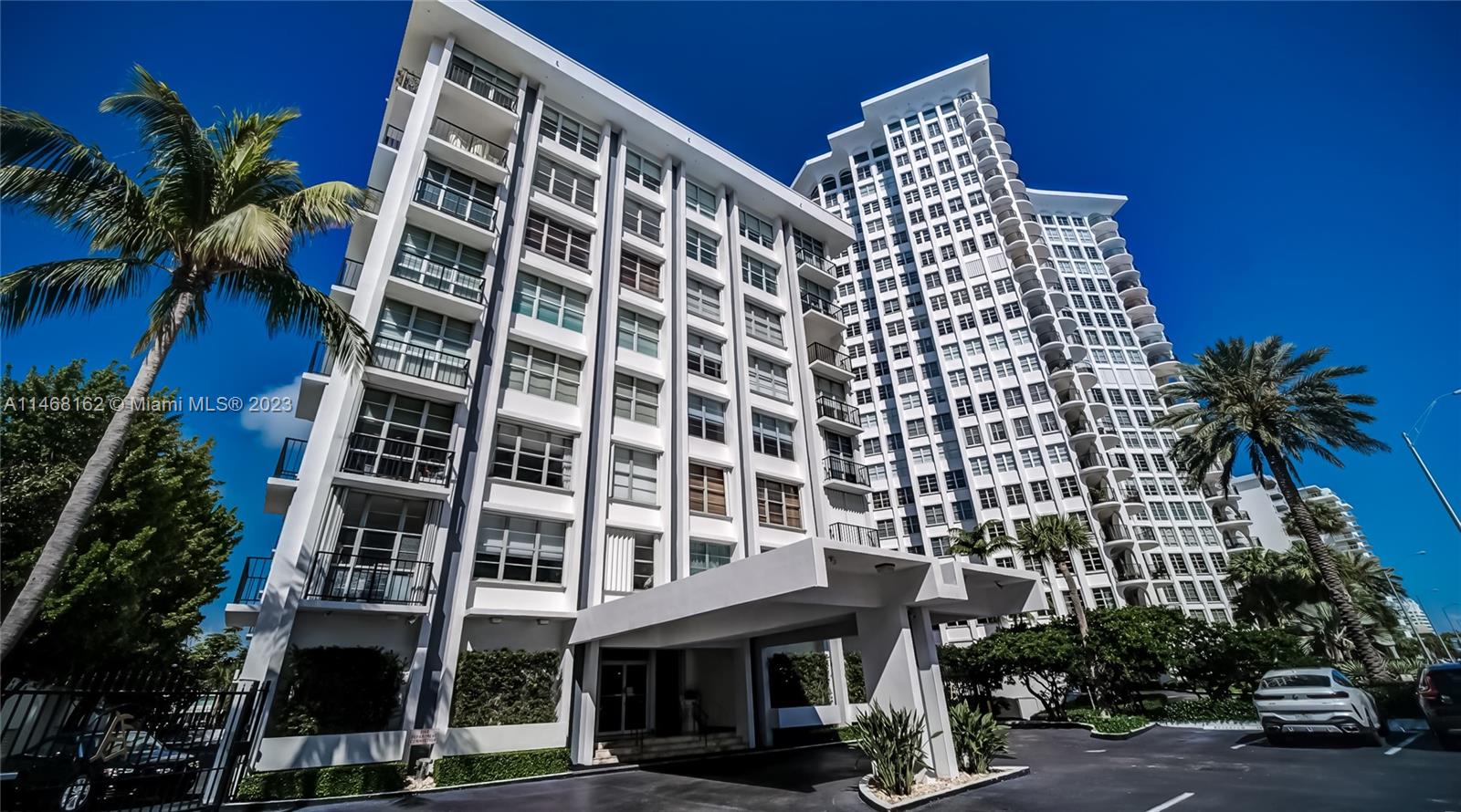 5640 Collins Ave, Miami Beach, FL, 33140 United States, 2 Bedrooms Bedrooms, ,2 BathroomsBathrooms,Residential,For Sale,Collins Ave,A11468162