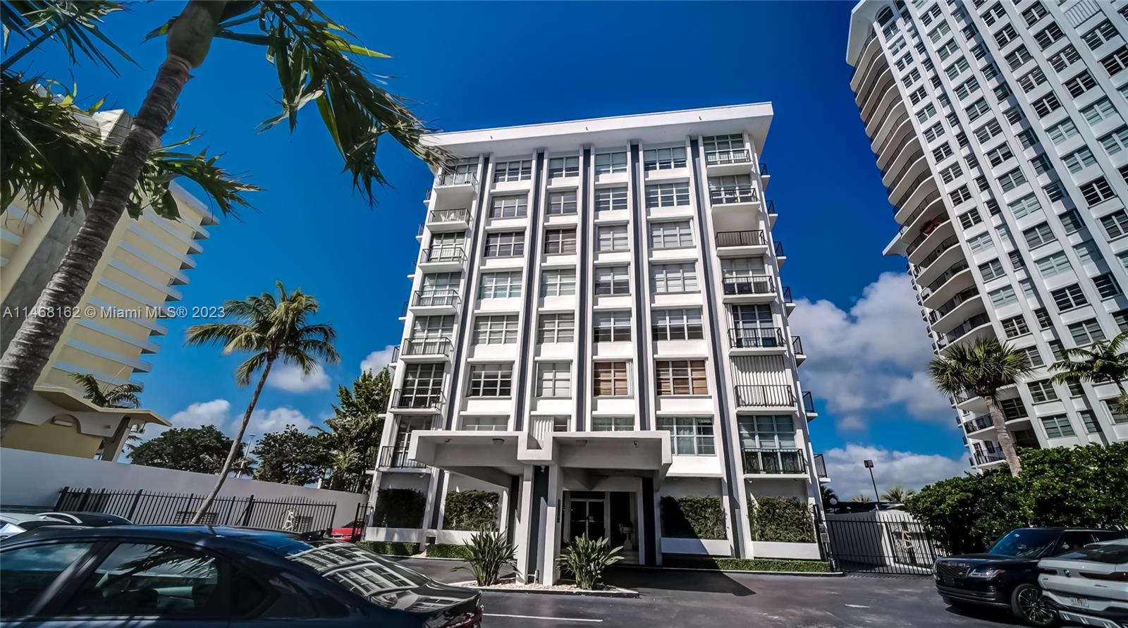 5640 Collins Ave, Miami Beach, FL, 33140 United States, 2 Bedrooms Bedrooms, ,2 BathroomsBathrooms,Residential,For Sale,Collins Ave,A11468162