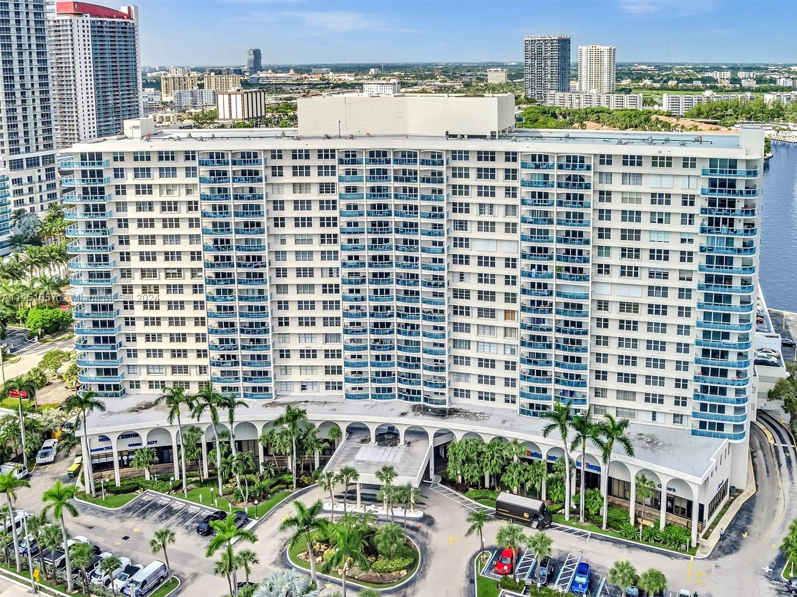 3800 S Ocean Dr 712A, Hollywood, Florida 33019, 2 Bedrooms Bedrooms, ,2 BathroomsBathrooms,Residential,For Sale,3800 S Ocean Dr 712A,A11451657