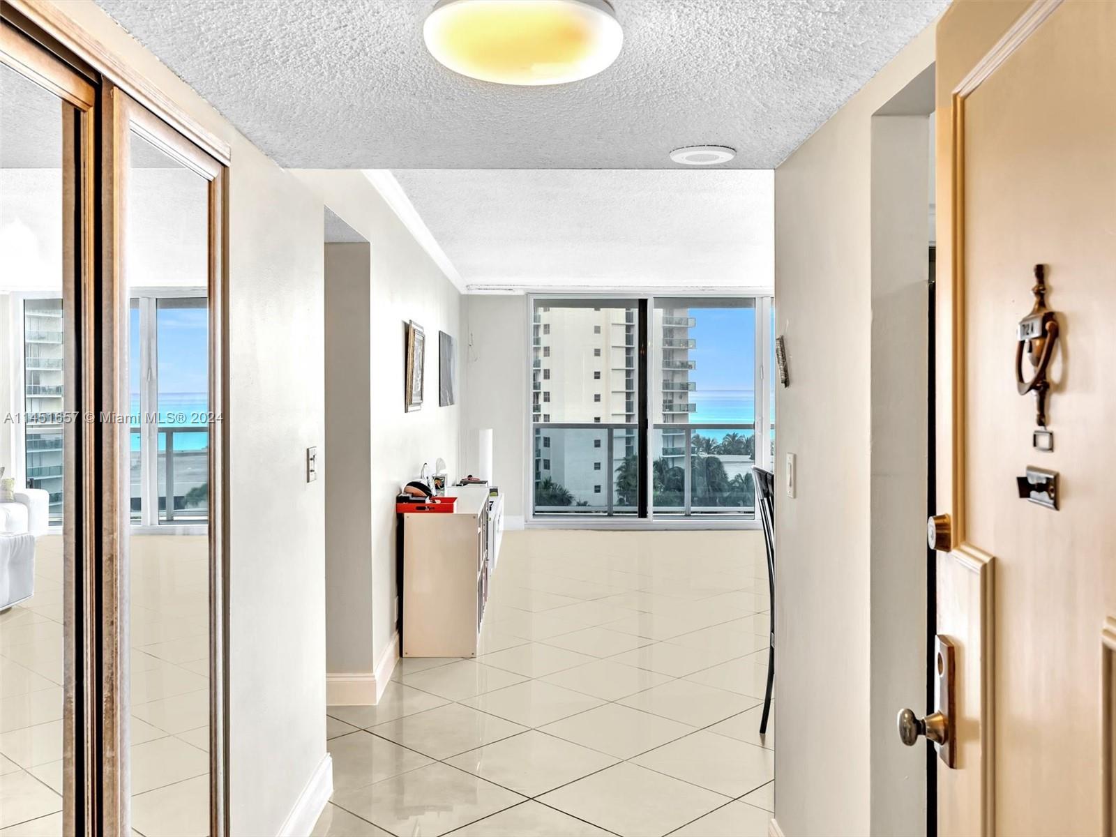 3800 Ocean Dr, Hollywood, FL, 33019 United States, 2 Bedrooms Bedrooms, ,2 BathroomsBathrooms,Residential,For Sale,Ocean Dr,A11451657