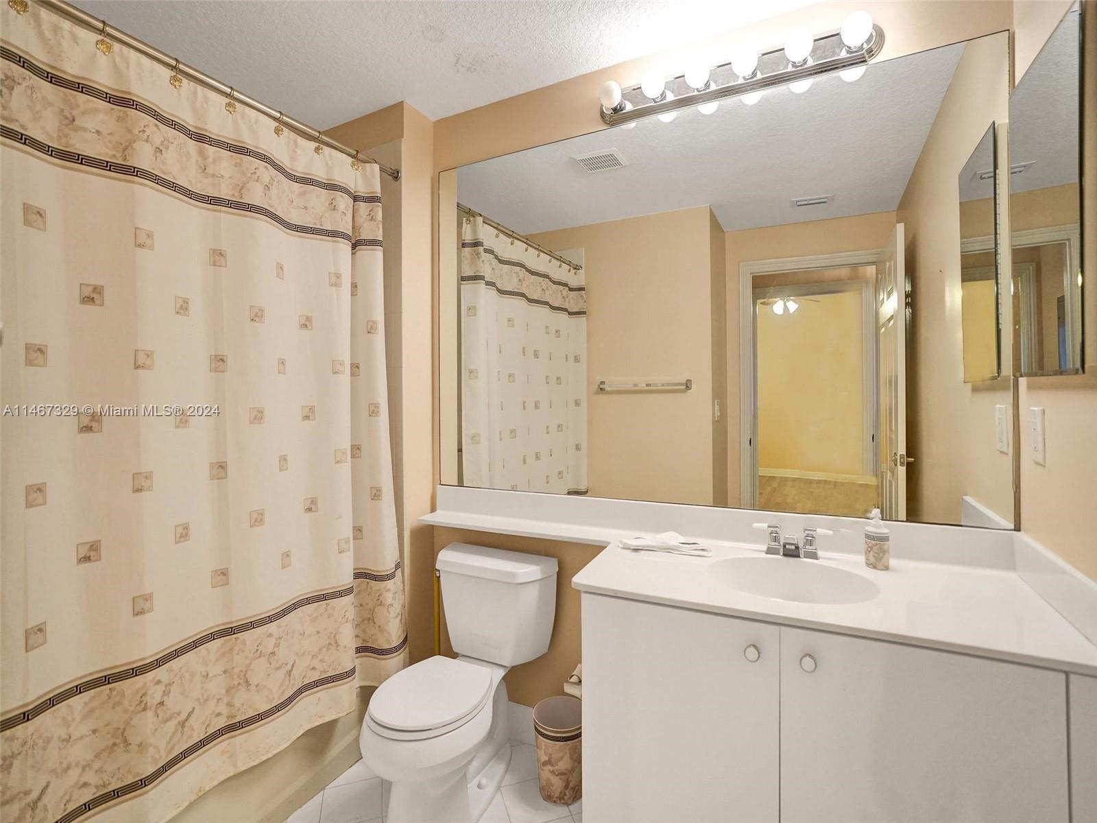 7635 Southampton Ter 212, Tamarac, Florida 33321, 2 Bedrooms Bedrooms, ,2 BathroomsBathrooms,Residential,For Sale,7635 Southampton Ter 212,A11467329