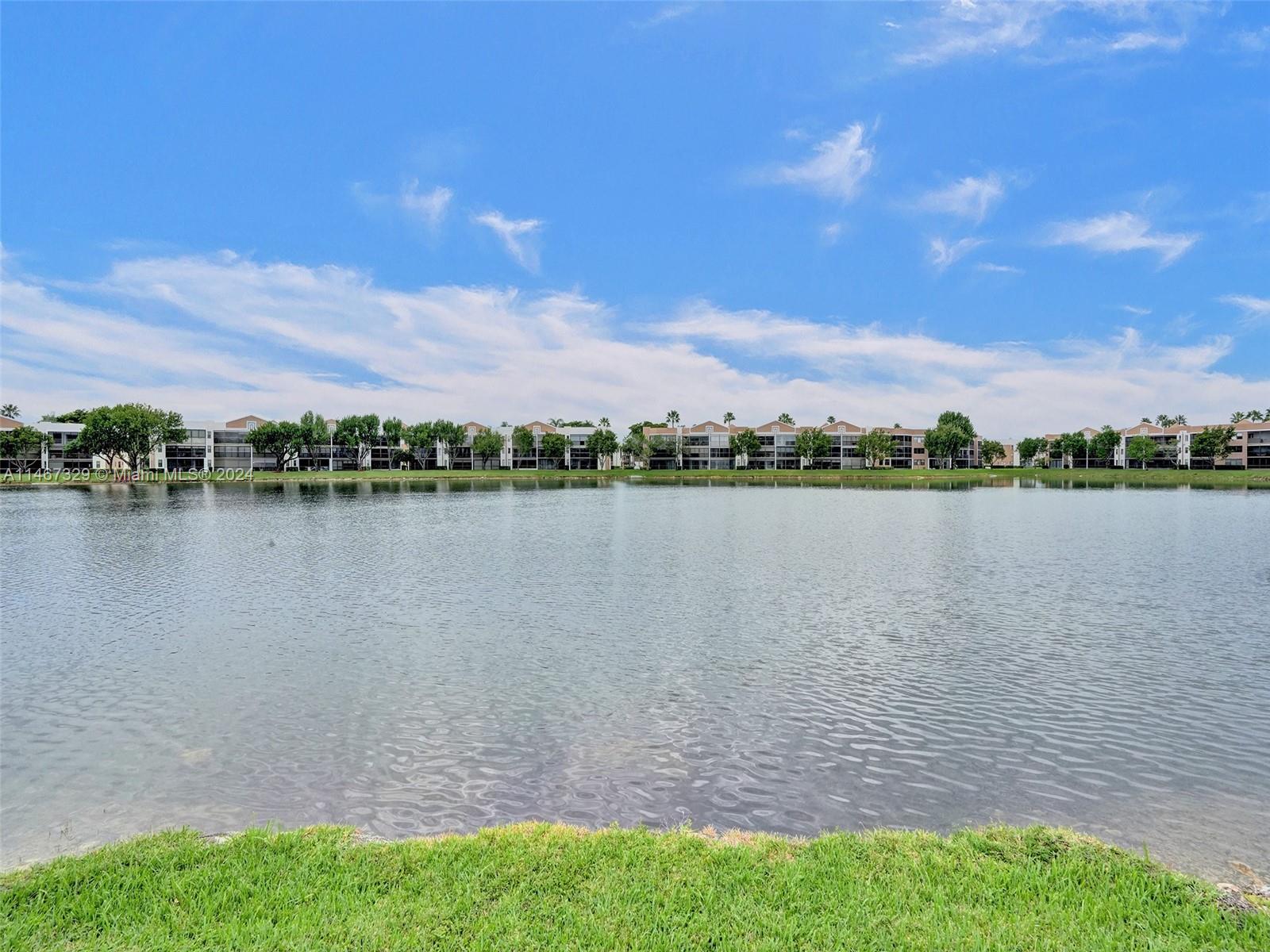 7635 Southampton Ter 212, Tamarac, Florida 33321, 2 Bedrooms Bedrooms, ,2 BathroomsBathrooms,Residential,For Sale,7635 Southampton Ter 212,A11467329