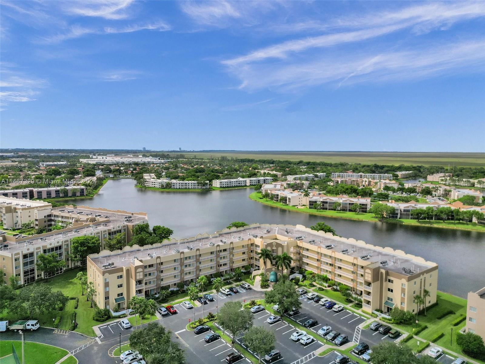 7635 Southampton Ter 212, Tamarac, Florida 33321, 2 Bedrooms Bedrooms, ,2 BathroomsBathrooms,Residential,For Sale,7635 Southampton Ter 212,A11467329