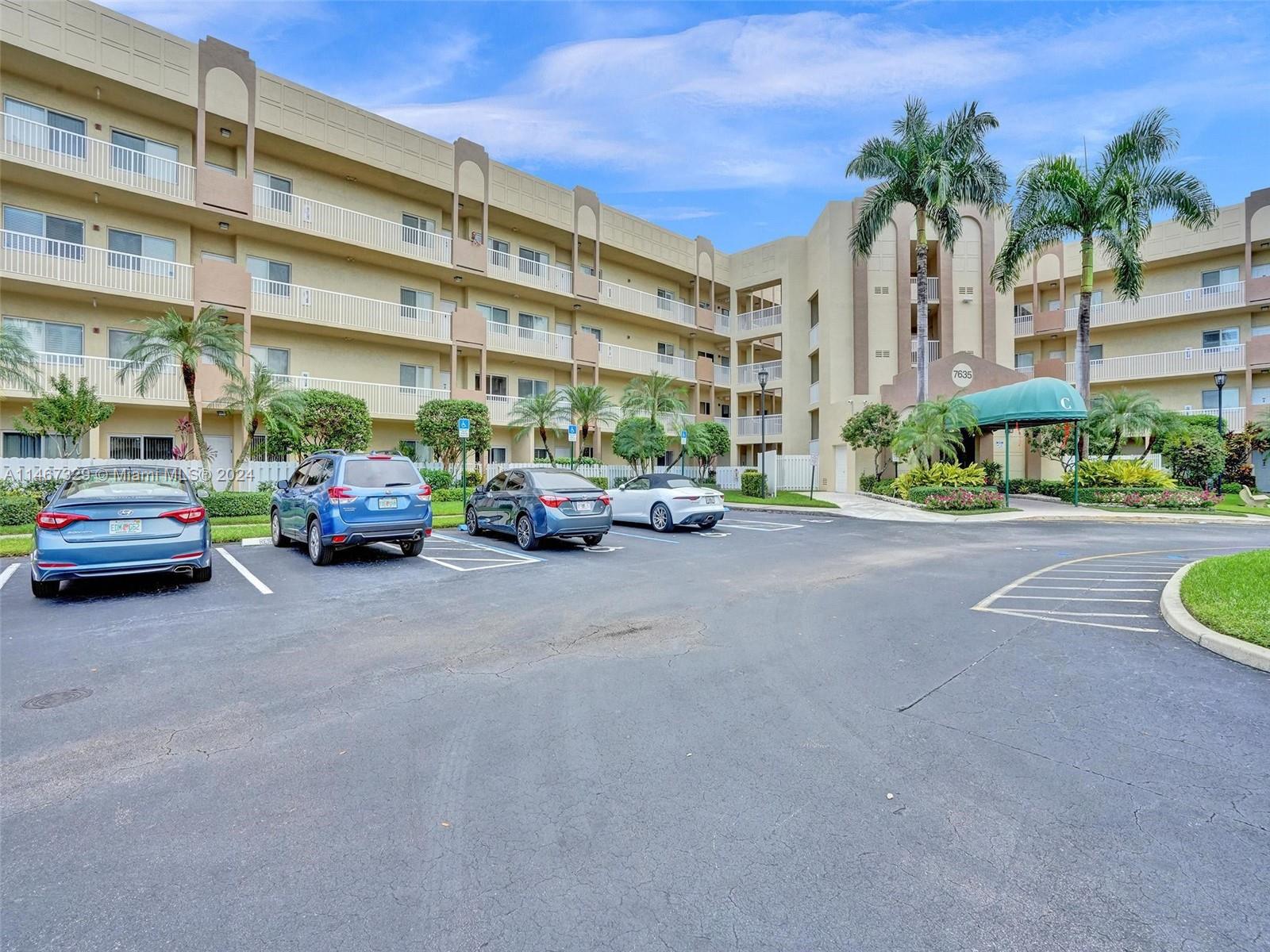 7635 Southampton Ter 212, Tamarac, Florida 33321, 2 Bedrooms Bedrooms, ,2 BathroomsBathrooms,Residential,For Sale,7635 Southampton Ter 212,A11467329