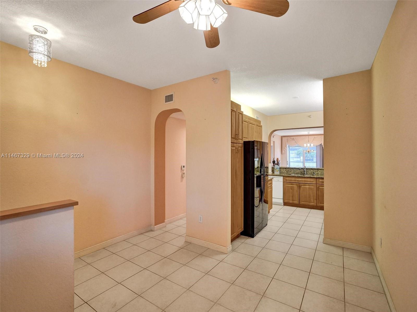 7635 Southampton Ter 212, Tamarac, Florida 33321, 2 Bedrooms Bedrooms, ,2 BathroomsBathrooms,Residential,For Sale,7635 Southampton Ter 212,A11467329