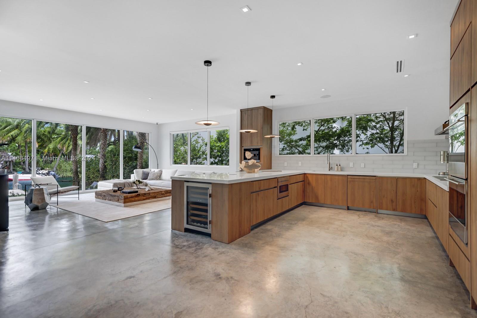 867 NE 76th St, Miami, Florida 33138, 5 Bedrooms Bedrooms, ,5 BathroomsBathrooms,Residential,For Sale,867 NE 76th St,A11468497