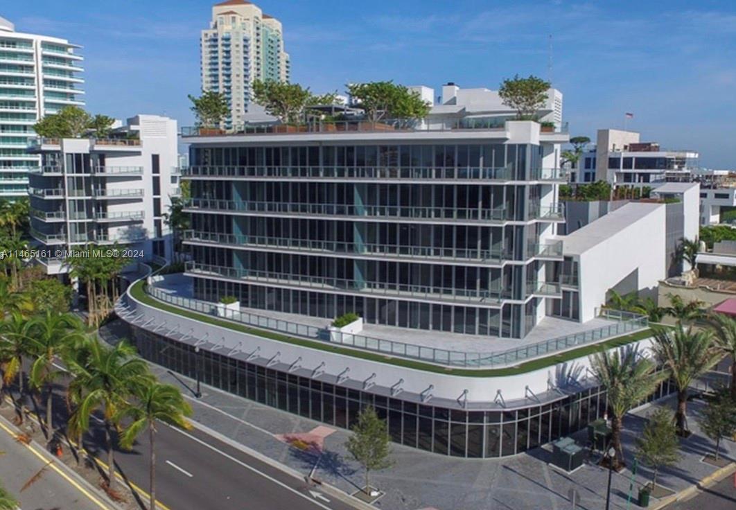 801 Pointe Dr, Miami Beach, FL, 33139 United States, 3 Bedrooms Bedrooms, ,3 BathroomsBathrooms,Residential,For Sale,Pointe Dr,A11465161