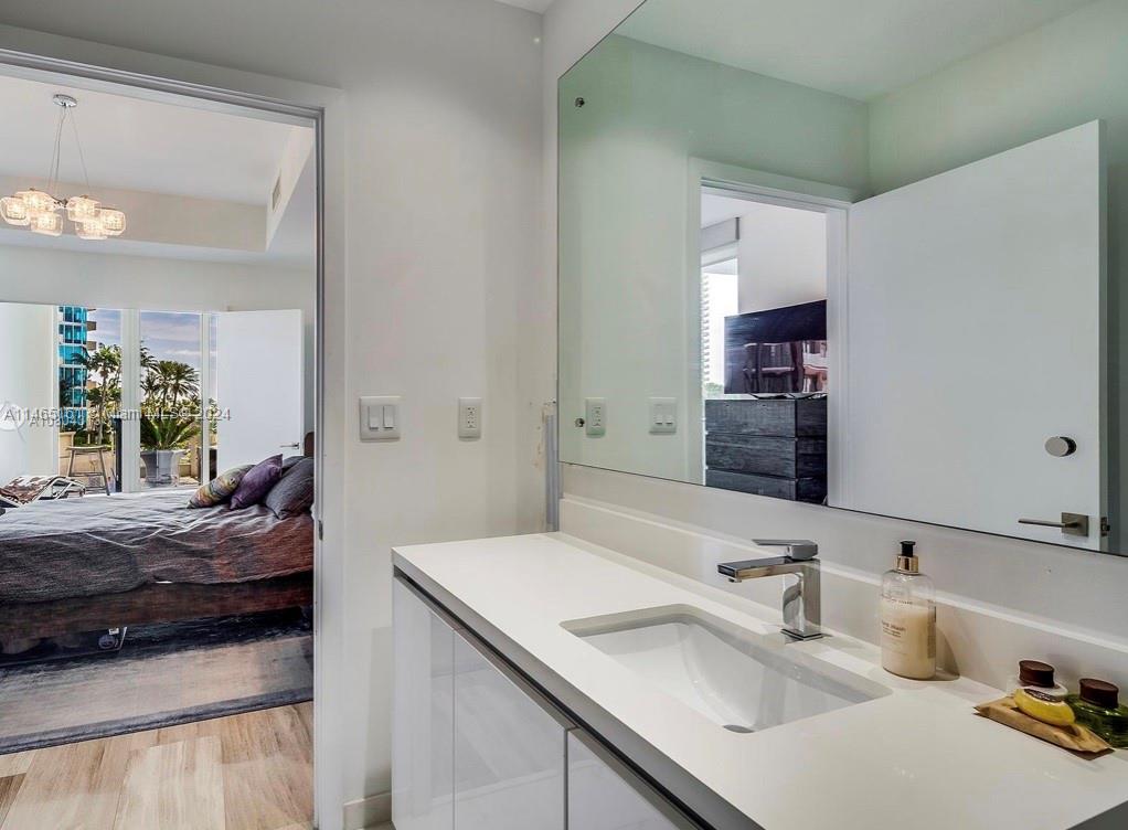 801 Pointe Dr, Miami Beach, FL, 33139 United States, 3 Bedrooms Bedrooms, ,3 BathroomsBathrooms,Residential,For Sale,Pointe Dr,A11465161