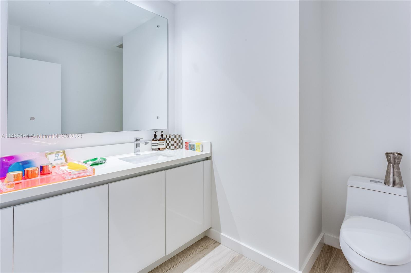 801 Pointe Dr, Miami Beach, FL, 33139 United States, 3 Bedrooms Bedrooms, ,3 BathroomsBathrooms,Residential,For Sale,Pointe Dr,A11465161