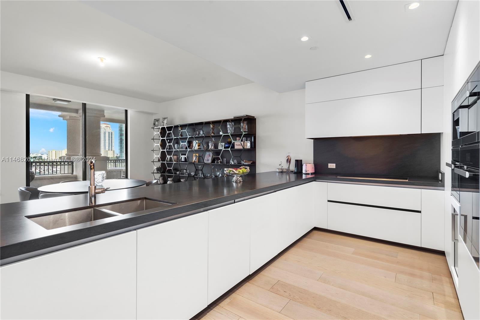 6882 Fisher Island Dr, Miami Beach, FL, 33109 United States, 3 Bedrooms Bedrooms, ,3 BathroomsBathrooms,Residential,For Sale,Fisher Island Dr,A11468261