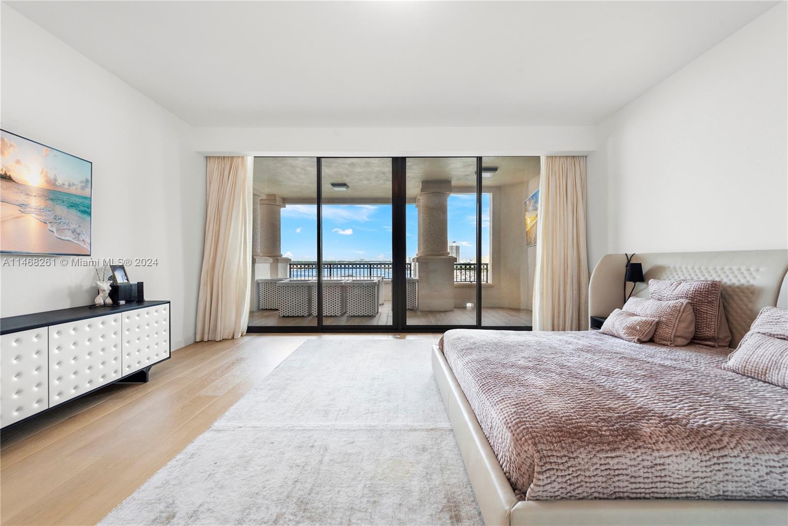6882 Fisher Island Dr, Miami Beach, FL, 33109 United States, 3 Bedrooms Bedrooms, ,3 BathroomsBathrooms,Residential,For Sale,Fisher Island Dr,A11468261