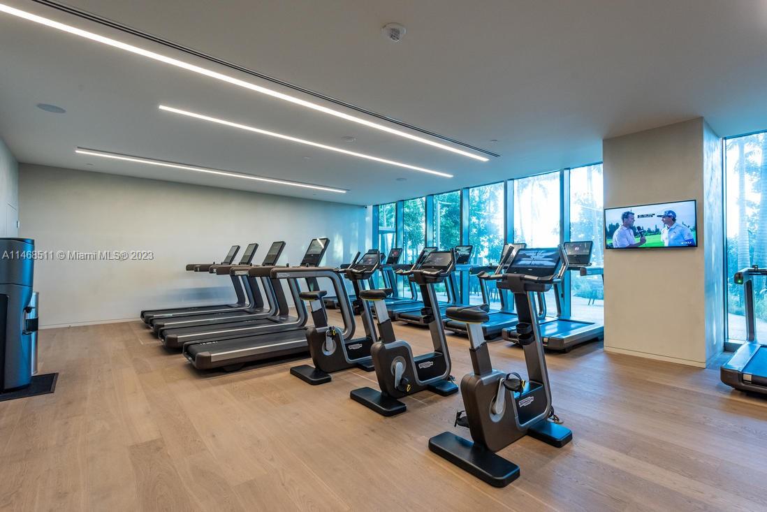 41 Fitness - Gym (2) - Gran Paraiso Tower  650 NE 32nd St #2602 A11109220