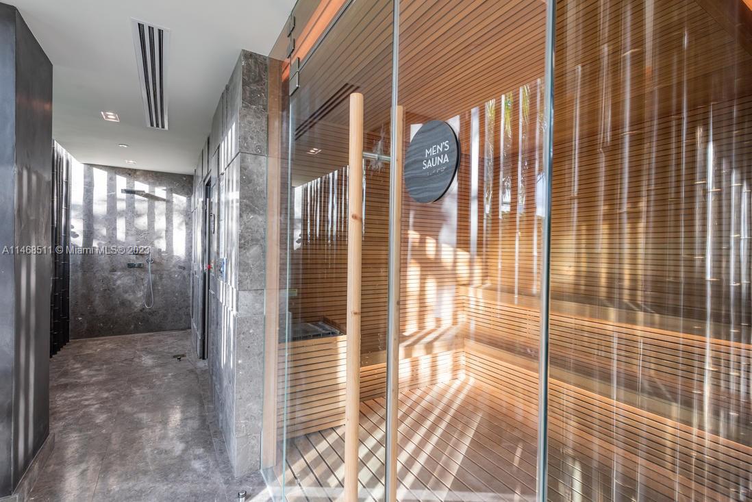 47 Men’s Sauna - Gran Paraiso Tower  650 NE 32nd St #2602 A11109220