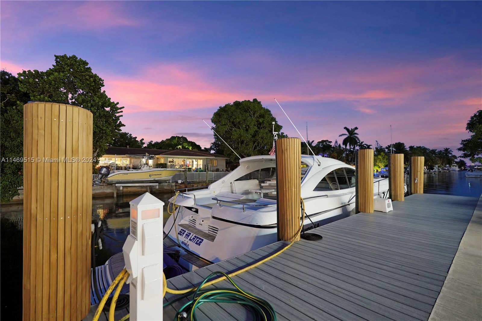 Dock