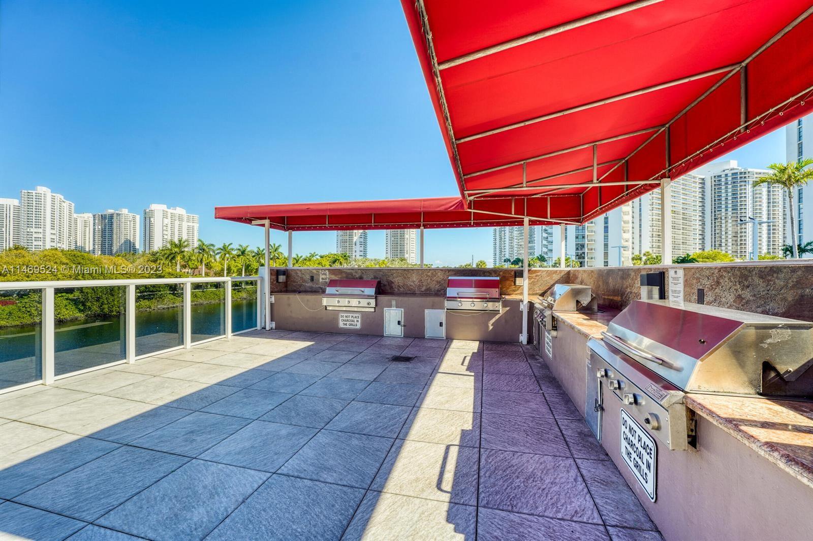 GRILL STATION