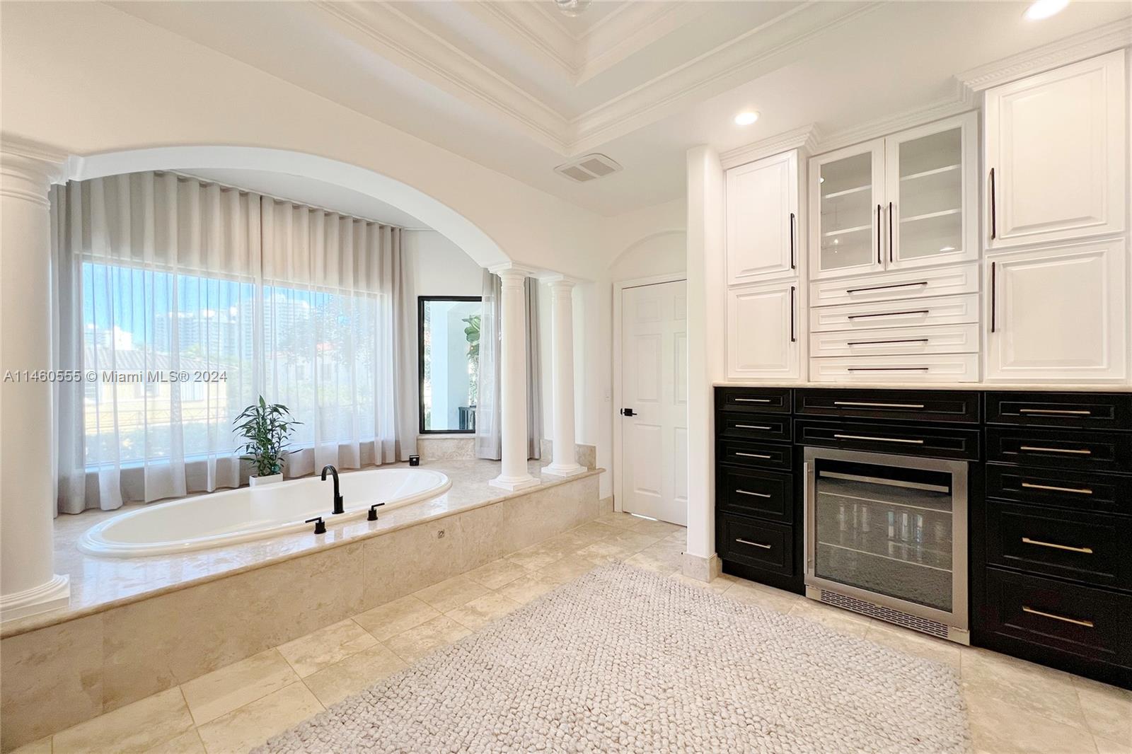 6045 La Gorce Dr, Miami Beach, FL, 33140 United States, 5 Bedrooms Bedrooms, ,4 BathroomsBathrooms,Residential,For Sale,La Gorce Dr,A11460555