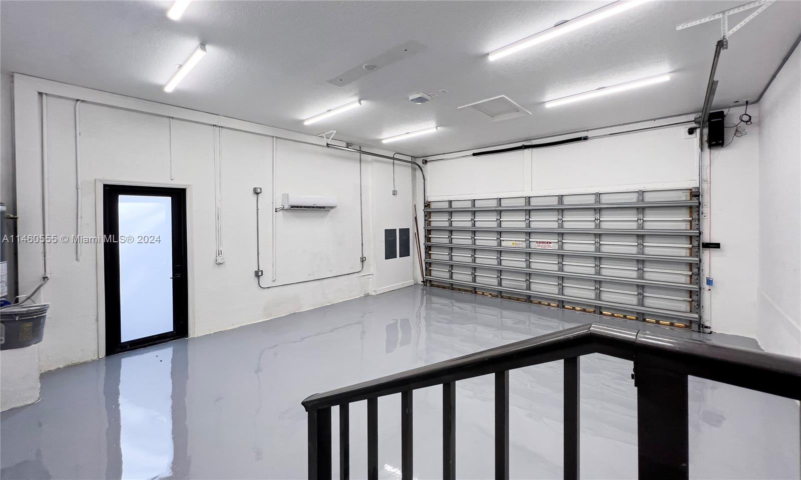 6045 La Gorce Dr, Miami Beach, FL, 33140 United States, 5 Bedrooms Bedrooms, ,4 BathroomsBathrooms,Residential,For Sale,La Gorce Dr,A11460555