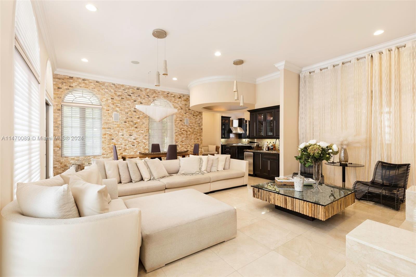 8860 112th St, Miami, FL, 33176 United States, 7 Bedrooms Bedrooms, ,7 BathroomsBathrooms,Residential,For Sale,112th St,A11470089