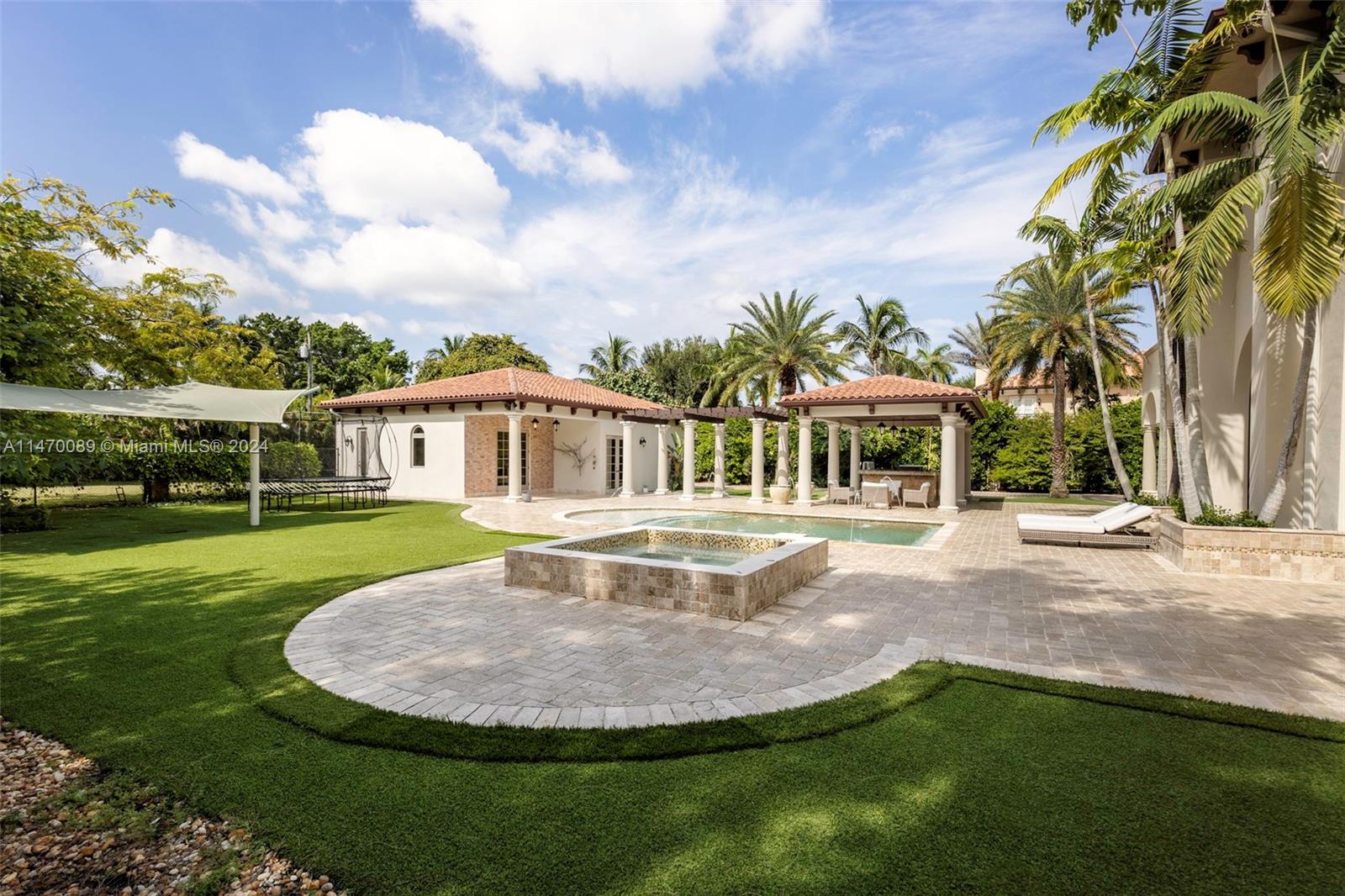 8860 112th St, Miami, FL, 33176 United States, 7 Bedrooms Bedrooms, ,7 BathroomsBathrooms,Residential,For Sale,112th St,A11470089