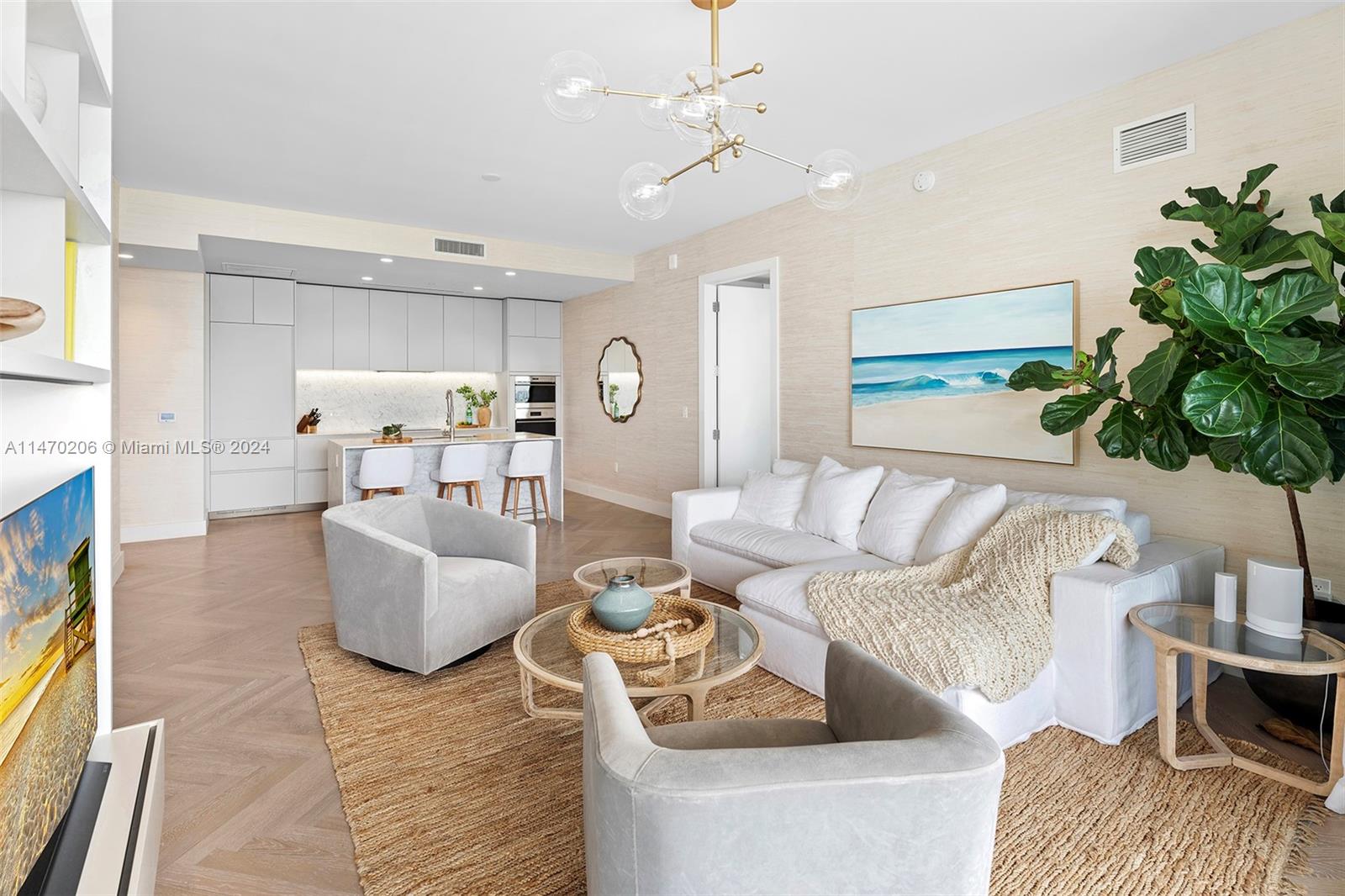 5775 Collins Ave, Miami Beach, FL, 33140 United States, 2 Bedrooms Bedrooms, ,2 BathroomsBathrooms,Residential,For Sale,Collins Ave,A11470206