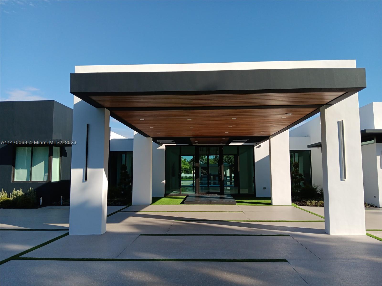 10331 62nd St, Miami, FL, 33173 United States, 7 Bedrooms Bedrooms, ,6 BathroomsBathrooms,Residential,For Sale,62nd St,A11470063