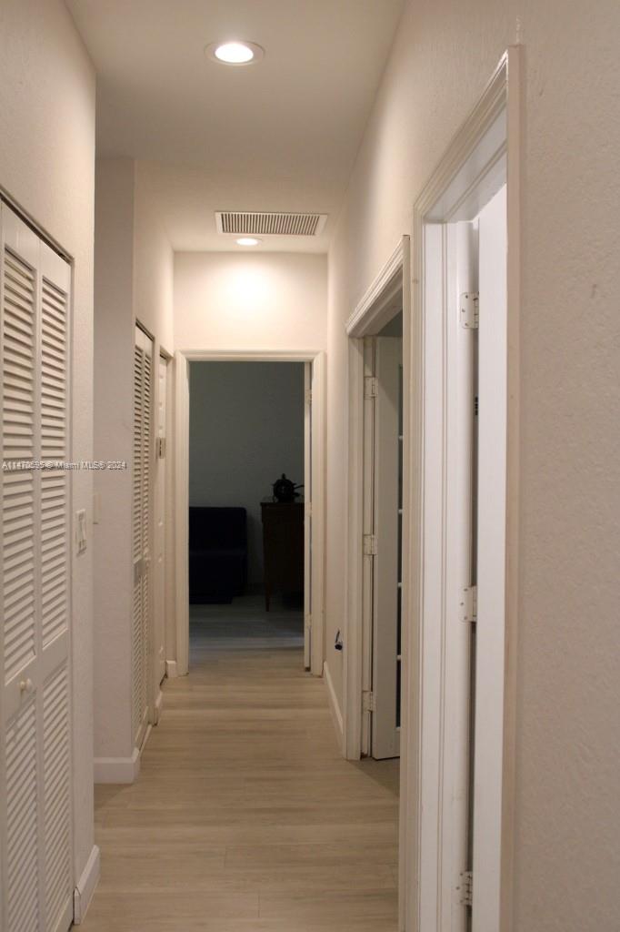 359 NE 32nd Ter, Homestead, Florida 33033, 5 Bedrooms Bedrooms, 8 Rooms Rooms,3 BathroomsBathrooms,Residential,For Sale,359 NE 32nd Ter,A11470595