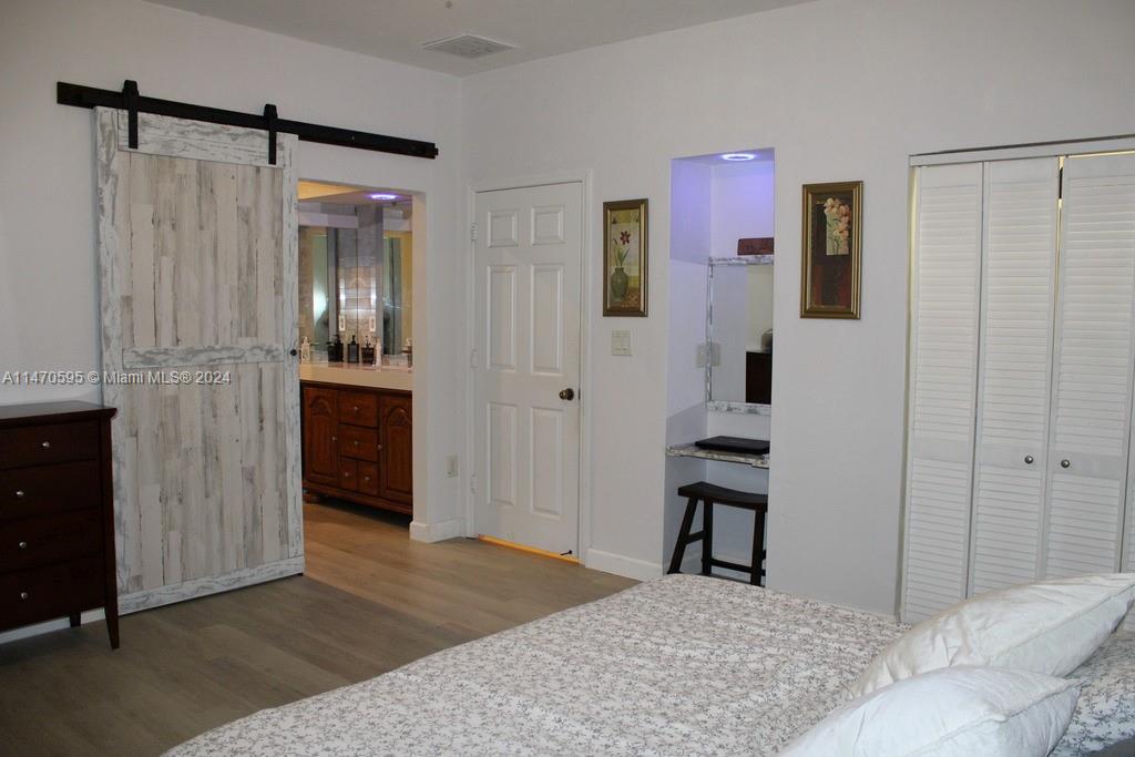 359 NE 32nd Ter, Homestead, Florida 33033, 5 Bedrooms Bedrooms, 8 Rooms Rooms,3 BathroomsBathrooms,Residential,For Sale,359 NE 32nd Ter,A11470595