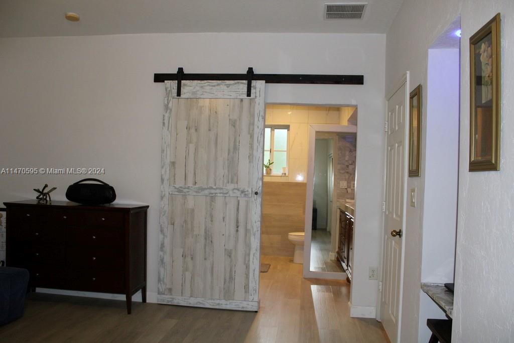 359 NE 32nd Ter, Homestead, Florida 33033, 5 Bedrooms Bedrooms, 8 Rooms Rooms,3 BathroomsBathrooms,Residential,For Sale,359 NE 32nd Ter,A11470595