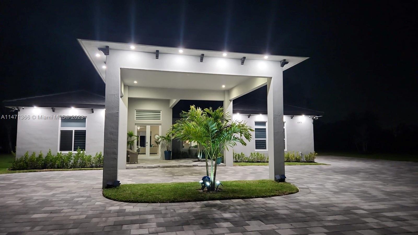 Homestead, Florida 33031, 5 Bedrooms Bedrooms, ,3 BathroomsBathrooms,Residentiallease,For Rent,A11471366