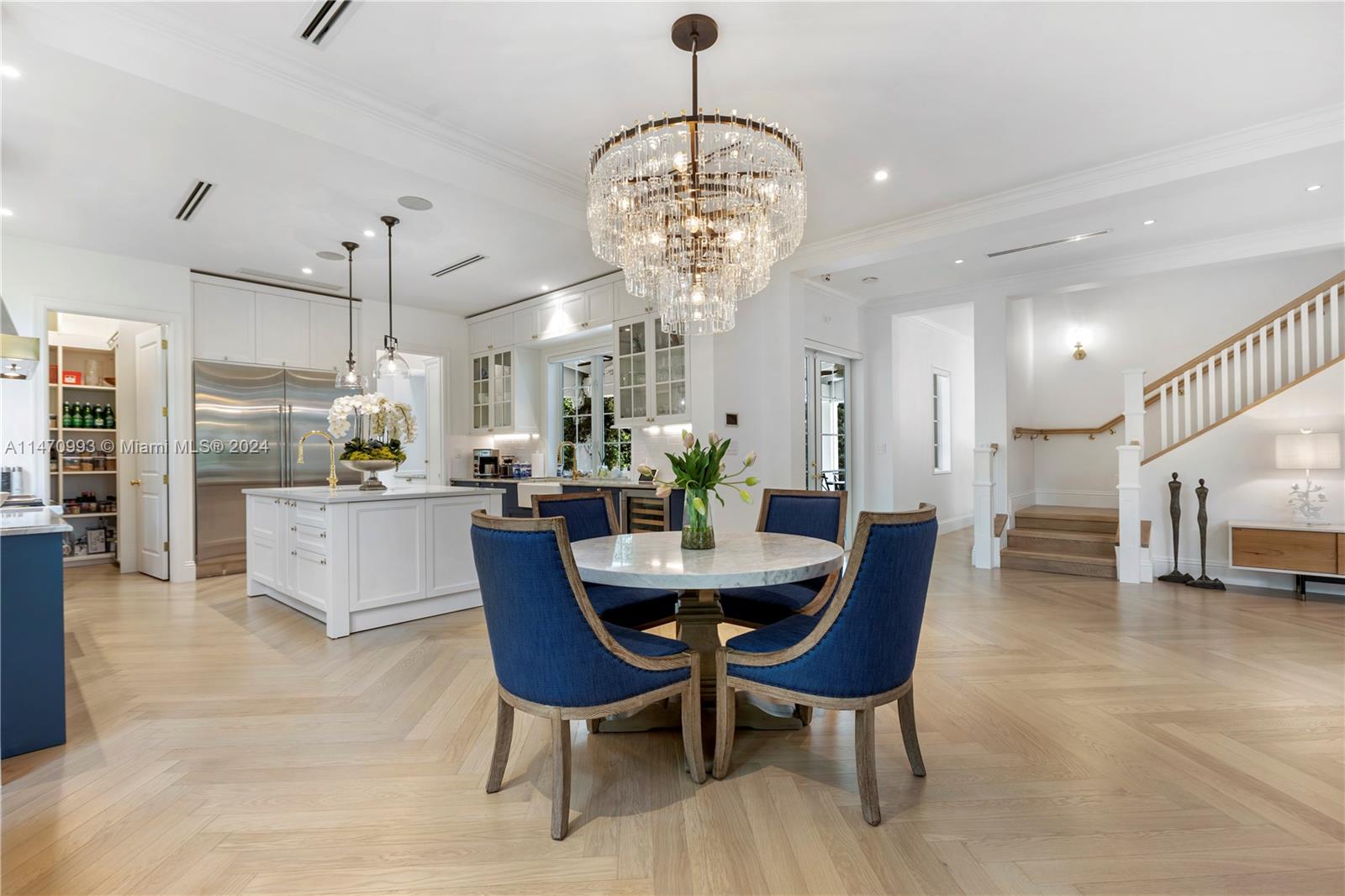 402 Vittorio Ave, Coral Gables, Florida 33146, 4 Bedrooms Bedrooms, ,4 BathroomsBathrooms,Residential,For Sale,402 Vittorio Ave,A11470993