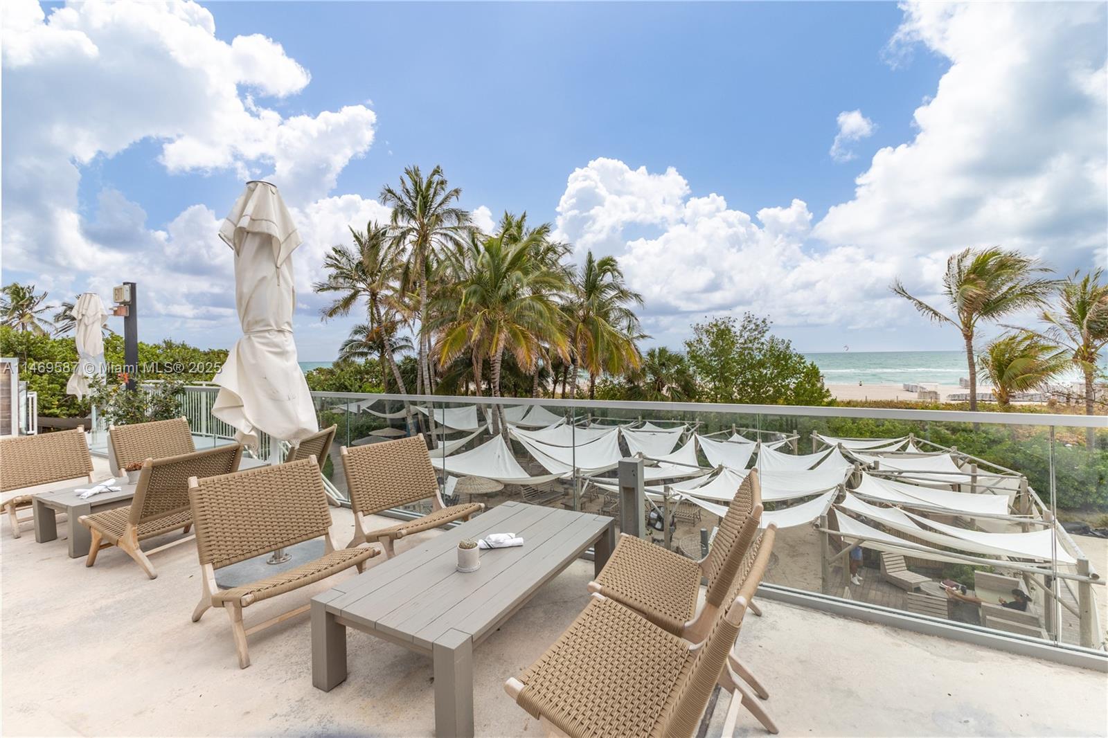 2301 Collins Ave, Miami Beach, FL, 33139 United States, 2 Bedrooms Bedrooms, ,2 BathroomsBathrooms,Residential,For Sale,Collins Ave,A11469587