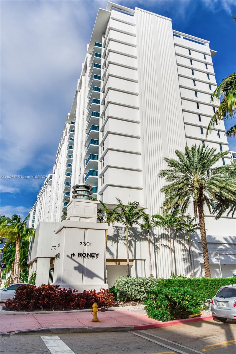 2301 Collins Ave 1038/1039, Miami Beach, Florida 33139, 2 Bedrooms Bedrooms, ,2 BathroomsBathrooms,Residential,For Sale,2301 Collins Ave 1038/1039,A11469587