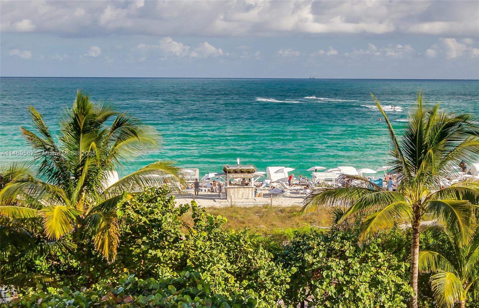 2301 Collins Ave, Miami Beach, FL, 33139 United States, 2 Bedrooms Bedrooms, ,2 BathroomsBathrooms,Residential,For Sale,Collins Ave,A11469587