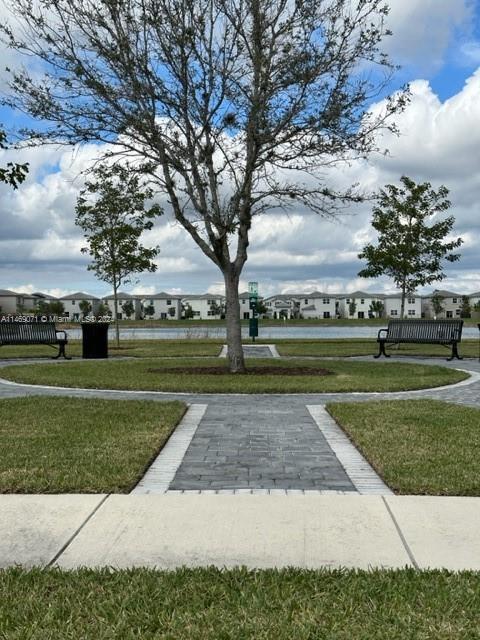 2667 SE 11th St, Homestead, Florida 33035, 3 Bedrooms Bedrooms, ,2 BathroomsBathrooms,Residentiallease,For Rent,2667 SE 11th St,A11469071