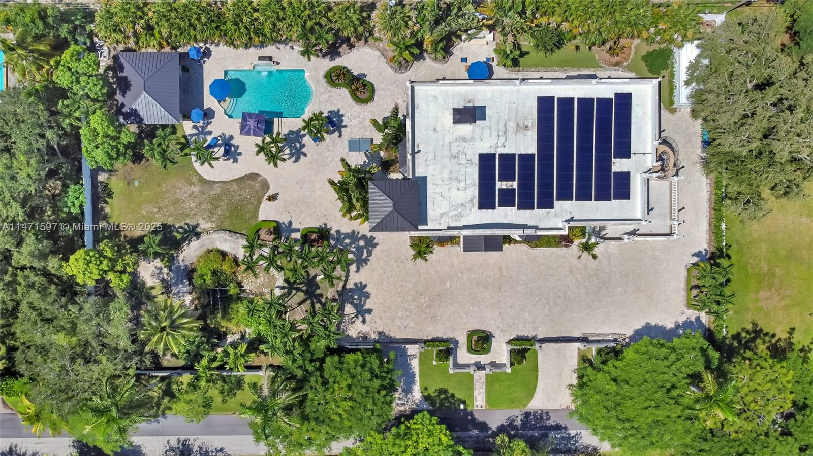 7400 72nd Ct, Miami, FL, 33143 United States, 9 Bedrooms Bedrooms, ,8 BathroomsBathrooms,Residential,For Sale,72nd Ct,A11471597