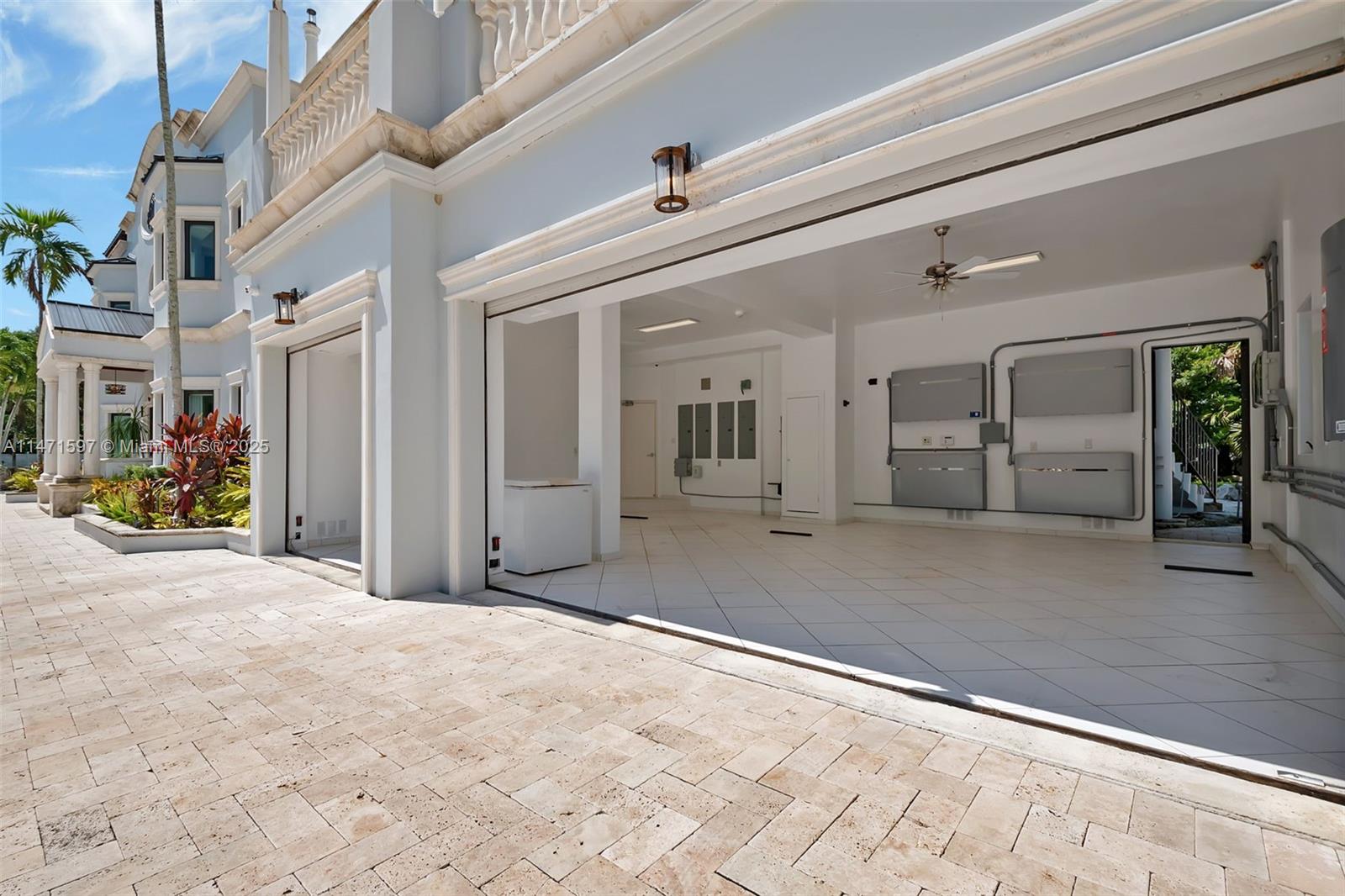 7400 72nd Ct, Miami, FL, 33143 United States, 9 Bedrooms Bedrooms, ,8 BathroomsBathrooms,Residential,For Sale,72nd Ct,A11471597