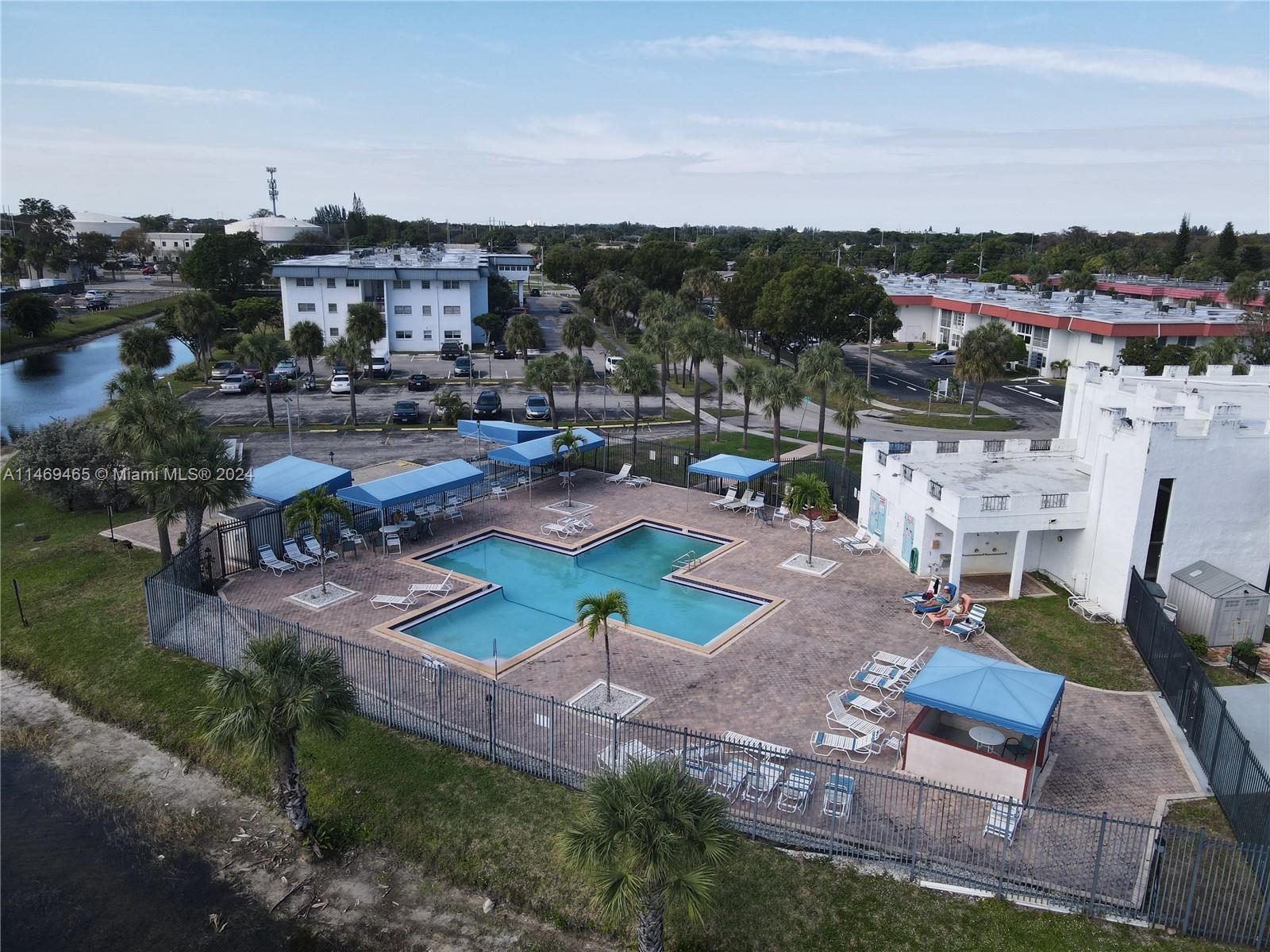 4751 NW 21st St 111, Lauderhill, Florida 33313, 1 Bedroom Bedrooms, ,1 BathroomBathrooms,Residential,For Sale,4751 NW 21st St 111,A11469465