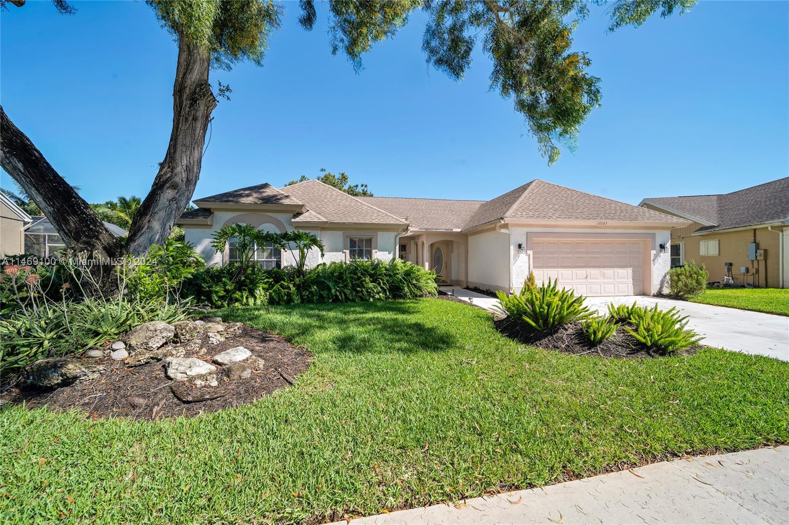 12083 Rockwell Way, Boca Raton, FL, 33428 United States, 3 Bedrooms Bedrooms, ,2 BathroomsBathrooms,Residential,For Sale,Rockwell Way,A11469100