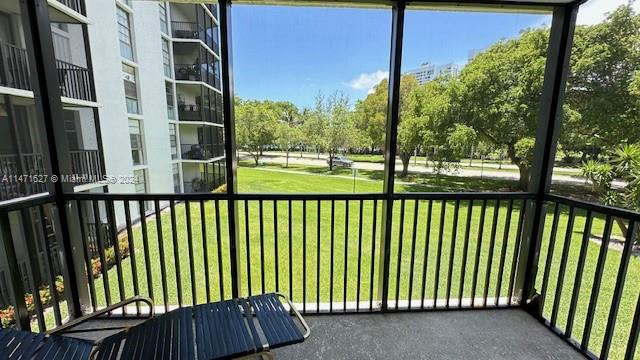 3401 N Country Club Dr #207 For Sale A11471527, FL