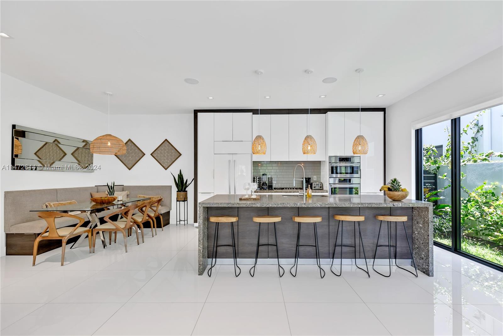 1516 1st St, Fort Lauderdale, FL, 33301 United States, 5 Bedrooms Bedrooms, ,4 BathroomsBathrooms,Residential,For Sale,1st St,A11472644