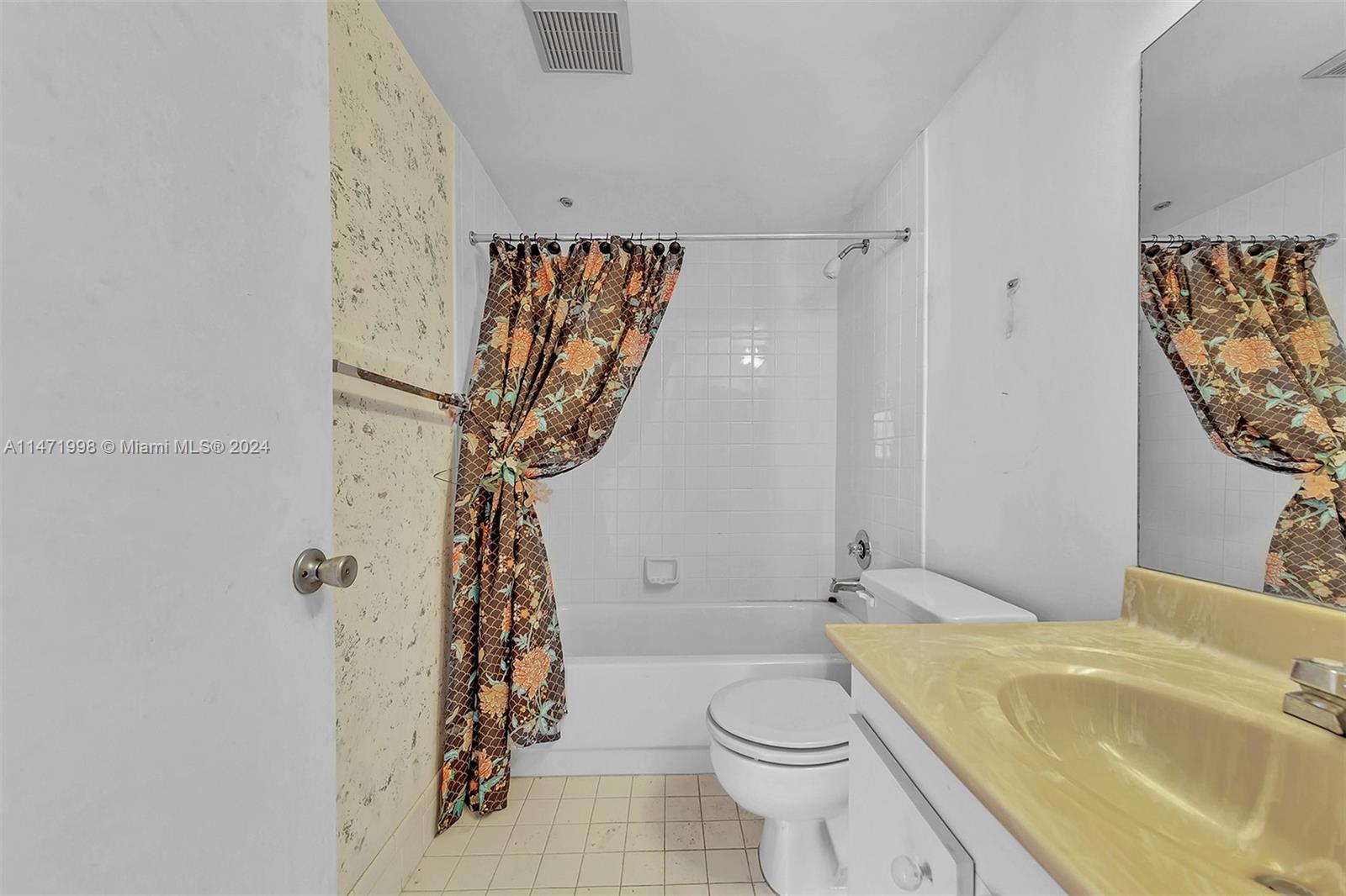 1301 135th Ter, Pembroke Pines, FL, 33027 United States, 2 Bedrooms Bedrooms, ,2 BathroomsBathrooms,Residential,For Sale,135th Ter,A11471998